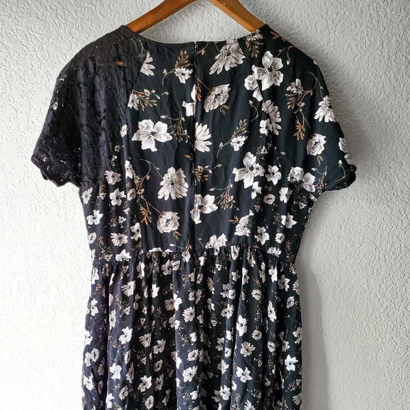 French Connection Black and White Floral Dress - Picture 4 of 6